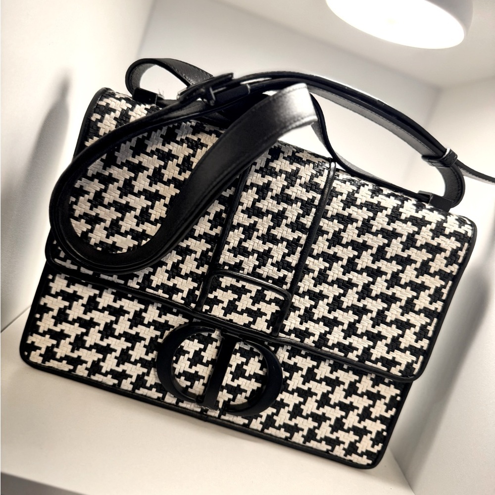 Christian Dior Montain MONOCHROME HARDWARE